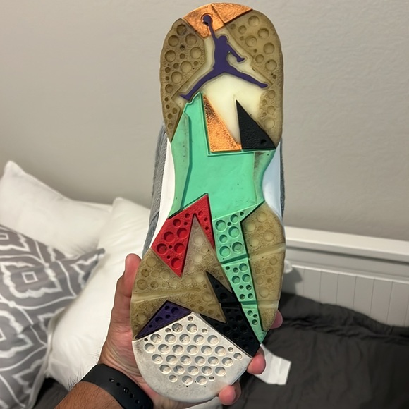 EUC NIKE AIR JORDAN 7 RETRO EASTER - Picture 4 of 6